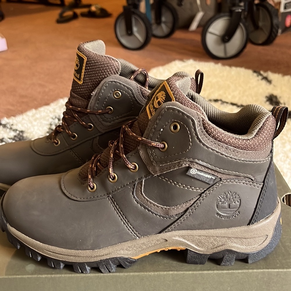 Timberland Junior Mt. Maddsen Waterproof Mid boots🥾